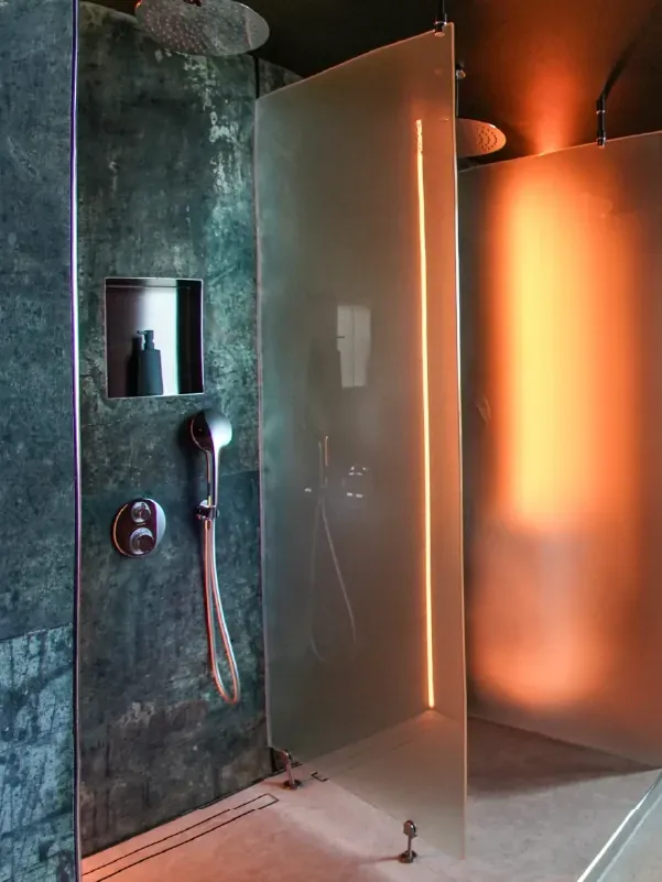 Regendusche im privaten Day Spa von RELAX plus Leipzig
